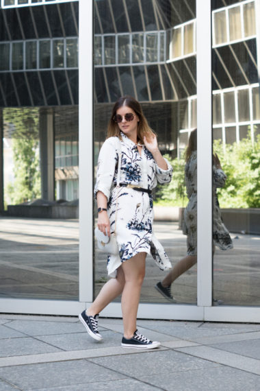 One Trend - Different Styles: Sommerkleider mit Print 3