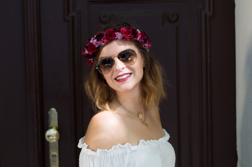 festival look mit blumenkranz, weareflowergirls #flowergirl #flowercrown #blumenmädchen #blumenkranz #summer #boho #outfit #amigaprincess #fashion #jumpsuit