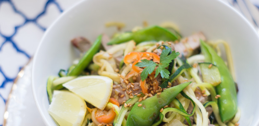 zoodles thai style, get the glow #zoodles #zucchini #courgetti #thai #healthy #soulfood #amigaprincess #recipe #rezept #delicious