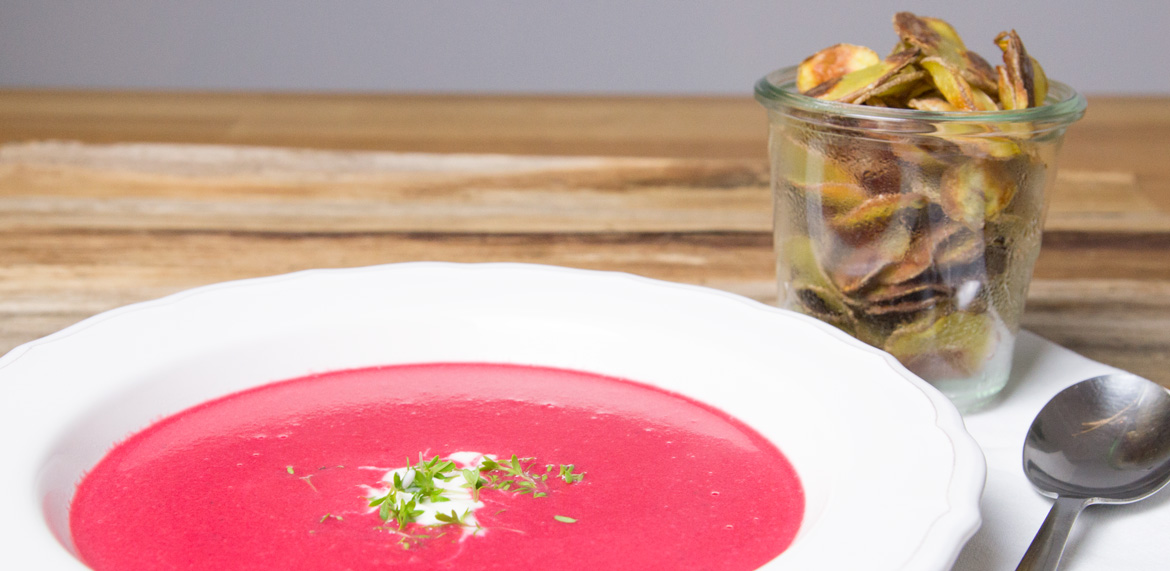 Rote Beete Suppe mit Wasabi und Ingwer - Lykke Life