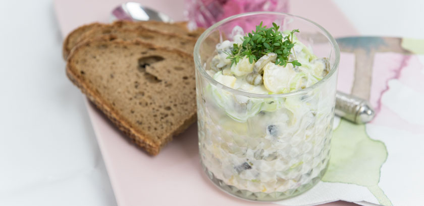 Zweierlei Heringsalat am Aschermittwoch, Rezept, recipe , Hering , herring salad, rote Beete Salat, Fastenzeit, amigaprincess, Foodblog , Foodblogger