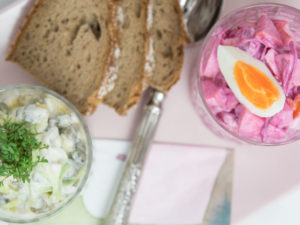 Zweierlei Heringsalat am Aschermittwoch, Rezept, recipe , Hering , herring salad, rote Beete Salat, Fastenzeit, amigaprincess, Foodblog , Foodblogger