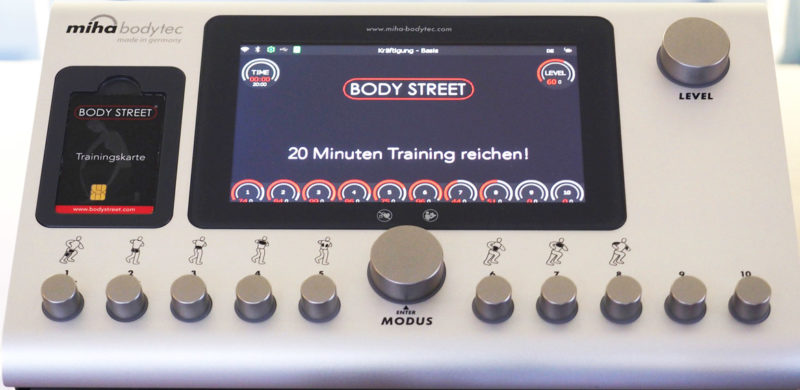 EMS Training - meine Erfahrung, Trainieren, Bodystreet, Elektrostimulation, Fazit, get fit, fit in den Frühling, amigaprincess, sport, schnell abnehmen