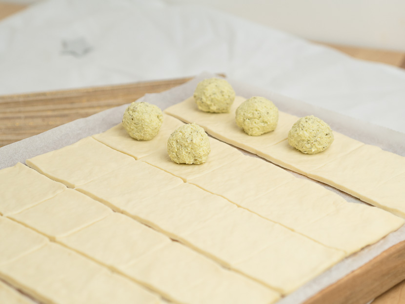 3 Rezepte für weihnachtliches Fingerfood, Fingerfood Ideen für Weihnachten, Fingerfood Xmas, Recipe, Pizzabaum, kreative Ideen für den Weihnachtstisch, weihnachtliches Essen, Food, Hauptgericht, Essen mit Freunden, www.amigaprincess.com