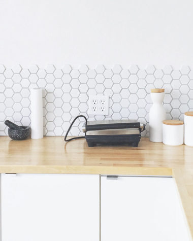 Tipps zum Aufräumen und Entrümpeln, Happy Lifestyle Blog, richtig ausmisten, Ordnung ist das halbe Leben, so schaffst du zuhause Ordnung, Ordnungsherde in der Wohnung, Lifestyle Tipps, www.amigaprincess.com