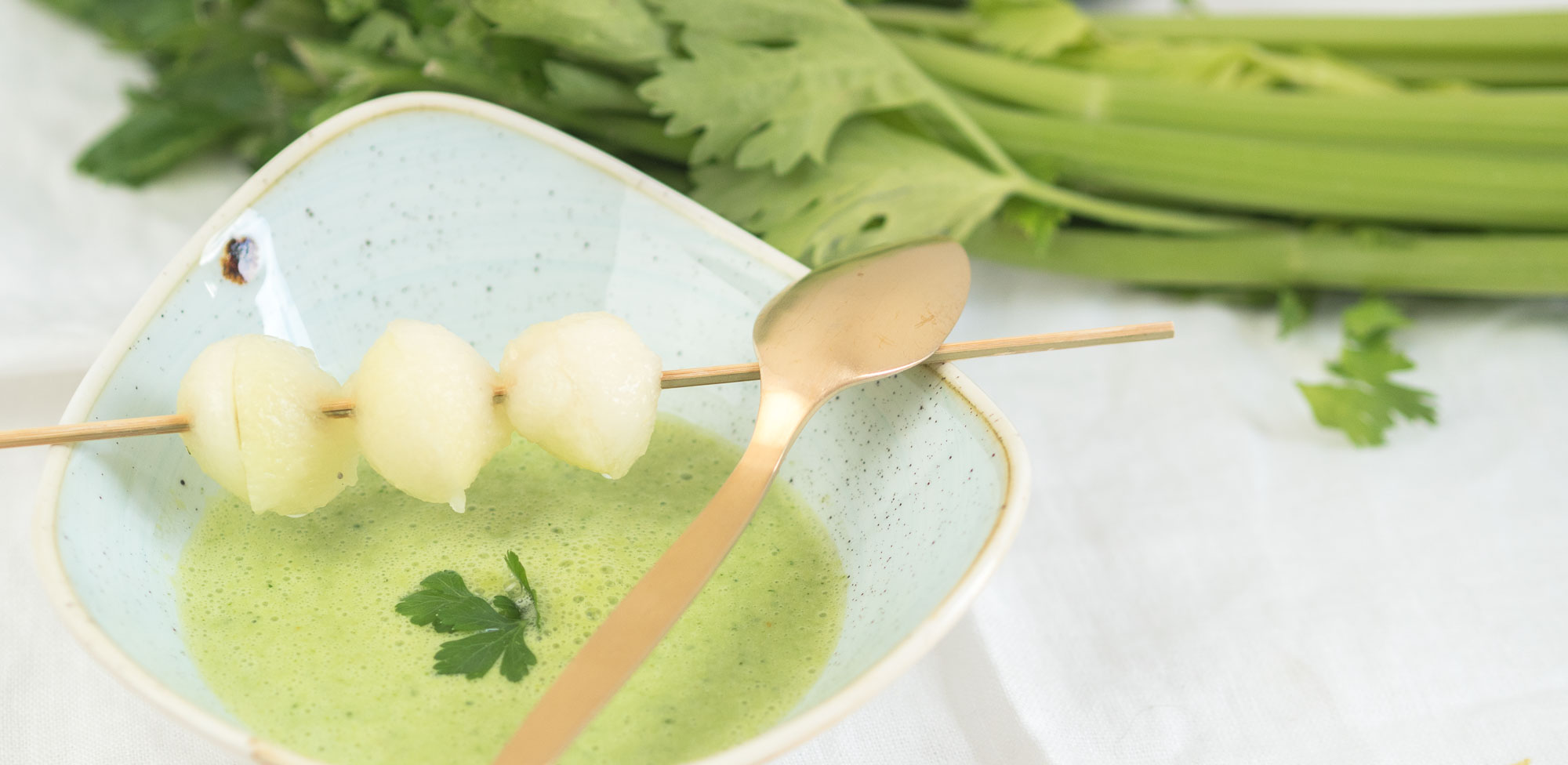 Kalte Melonen-Gurken Suppe mit Buttermilch - Lykke Life