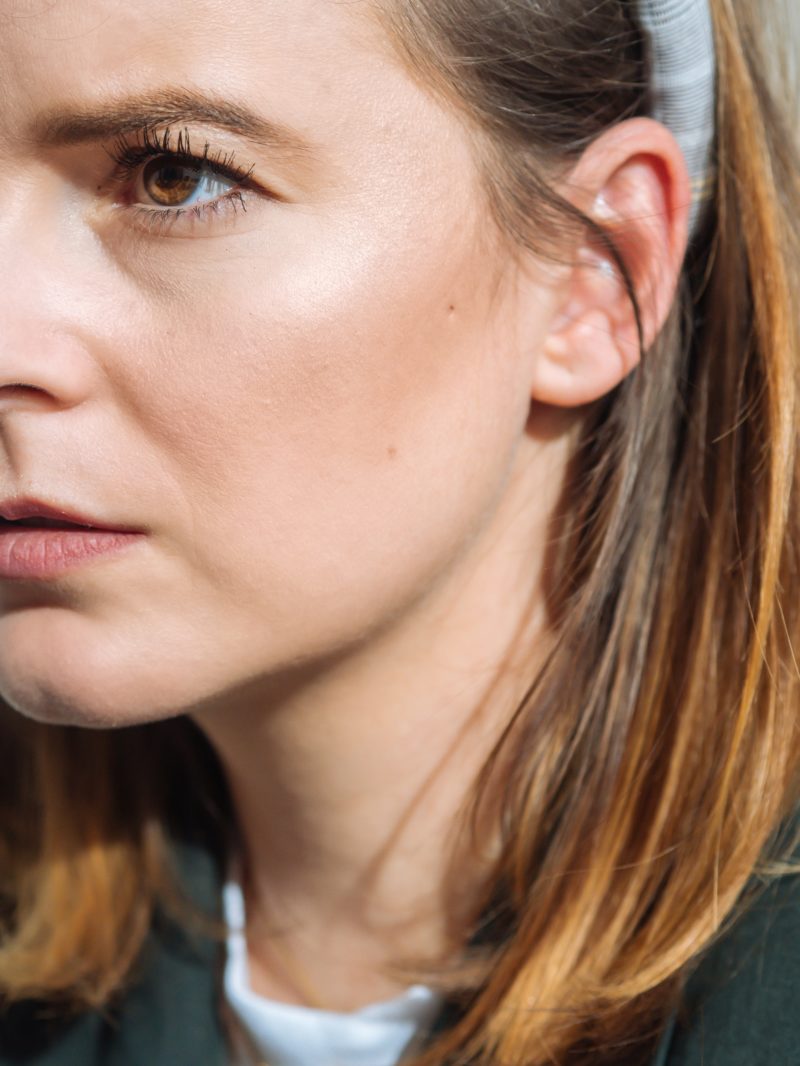 Get the Spring Glow: die besten Tipps für einen strahlenden Teint, mit diesen einfachen Tipps bringst Du deine Haut zum Strahlen, strahlende Haut die von innen leuchtet, Beautygeheimnis für den perfekte Spring Glow, Ernährung und Wasser spielen eine große Rolle für einen glowy Teint, Gesichtsreinigung, Kissenbezug wechseln, Schwitzen als Wunderkur, Schönheitsschlaf, alles für einen strahlenden Teint, www.amigaprincess.com